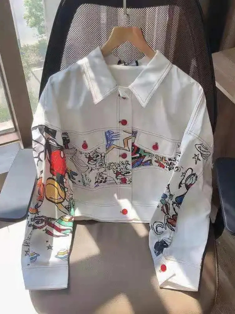 Hikigawa Chic Mode Automne Femmes Casual Graffiti Cargo Vestes Coréen Preppy Style Vintage High Street Manteaux Courts Tops Mujer 251129