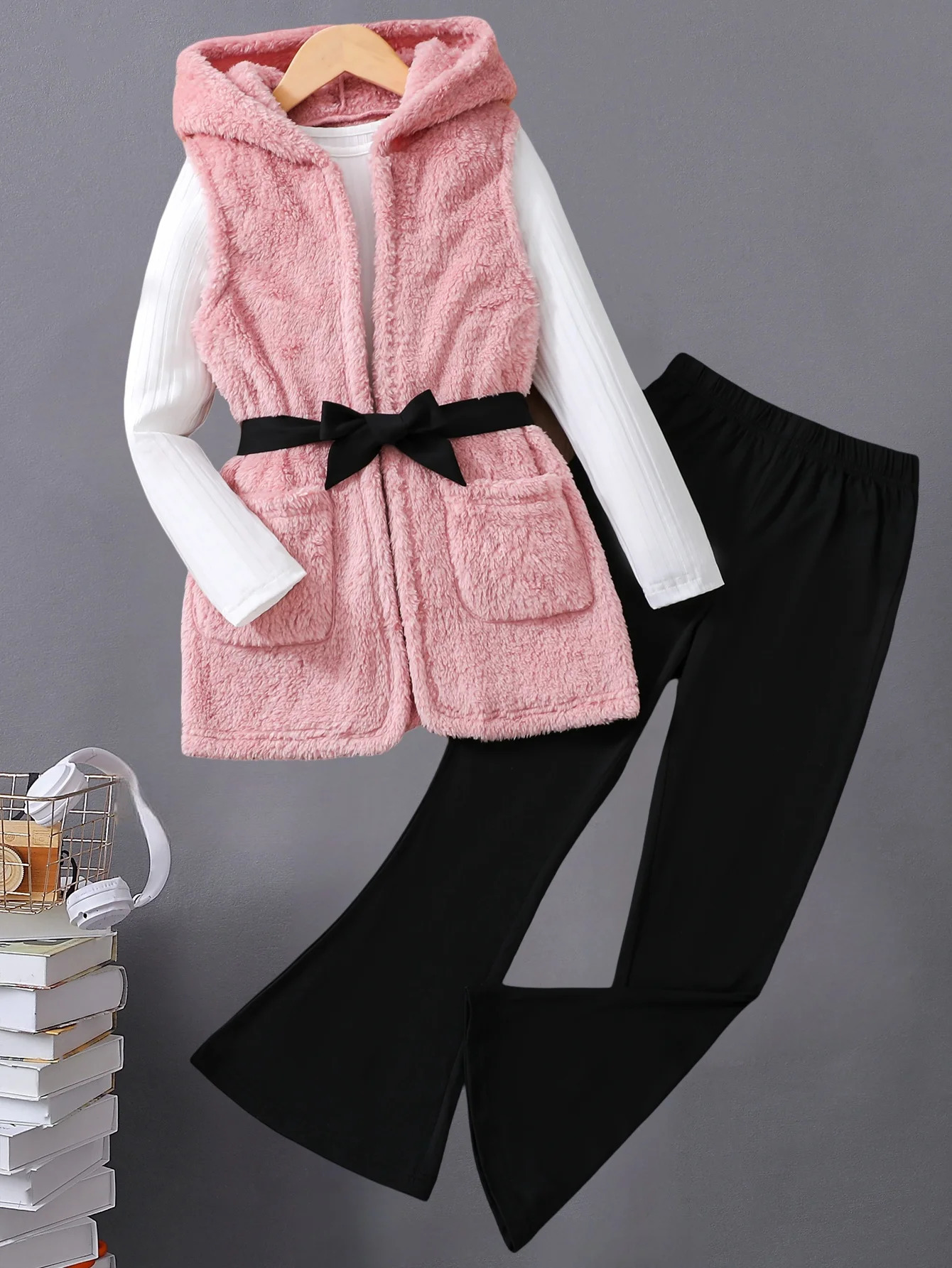 Autumn winter childrens girls threepiece set pit strip long sleeve slim horn trousers sleeveless hooded coat bow waist fashion 251204