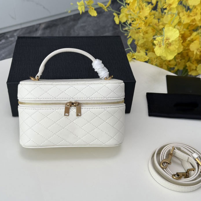 Women Designer Quilted Cosmetic Vanity Box Bag, Gold Hardware Top Handle Makeup Handbag, Detachable Strap Crossbody Shoulder Purse for Party Daily