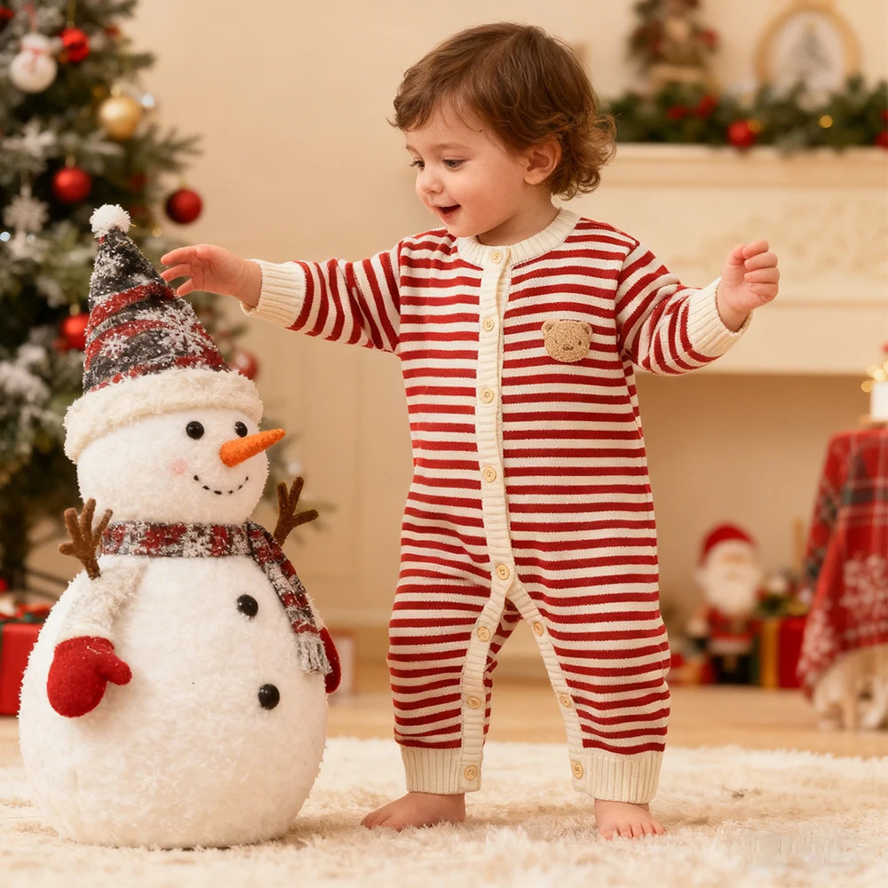 Baby Christmas Red and White Striped Knitted Jumpsuit with Embroidered Teddy Bear Open Collar for Warmth 251204