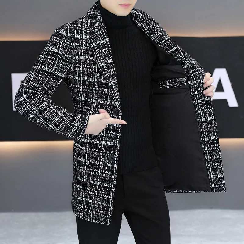 Fashion Mens Striped Woolen Coats 2025 Spring Autumn Streetwear Plaid Tops Trench Jackets Clothing Casual Checkered WindbreakerXJ251204