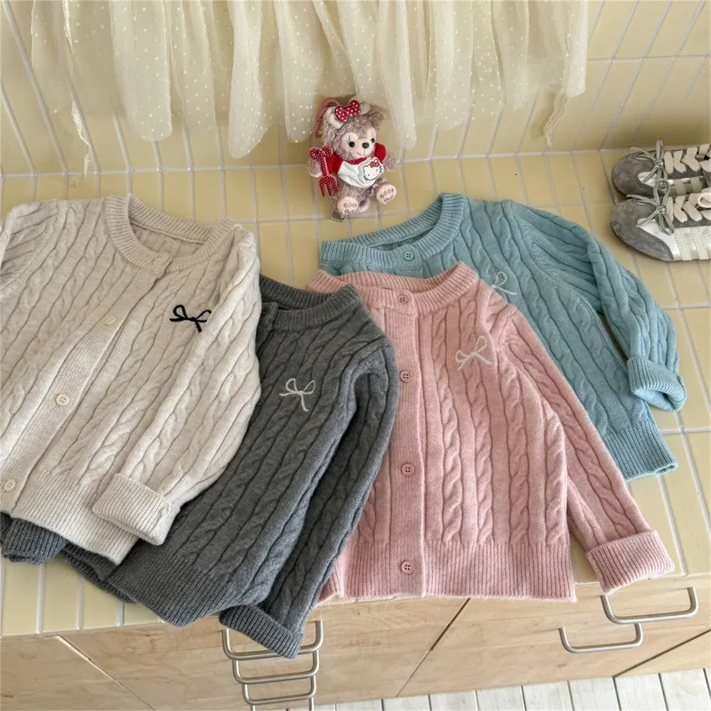Childrens Fashion Baby Girl Autumn Sweater Winter Clothes Solid Color Knitted Cardigan Spring and 251204