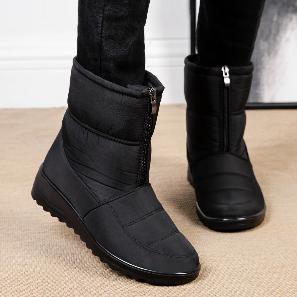 Bottes de neige chaudes d'hiver pour femmes, bottines en peluche, imperméables, fermeture éclair avant, antidérapantes, chaussures rembourrées en