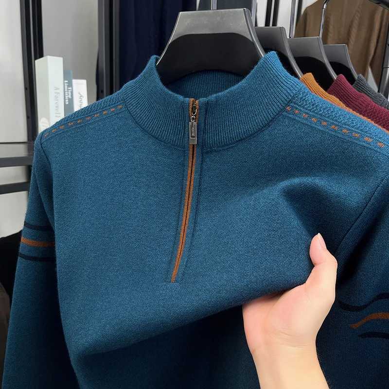Exquisite Craftsmanship Mens Half Zipper Sweater Autumn Winter Quality Striped Long Sleeve Knitted Sweater Business Menswear W251205