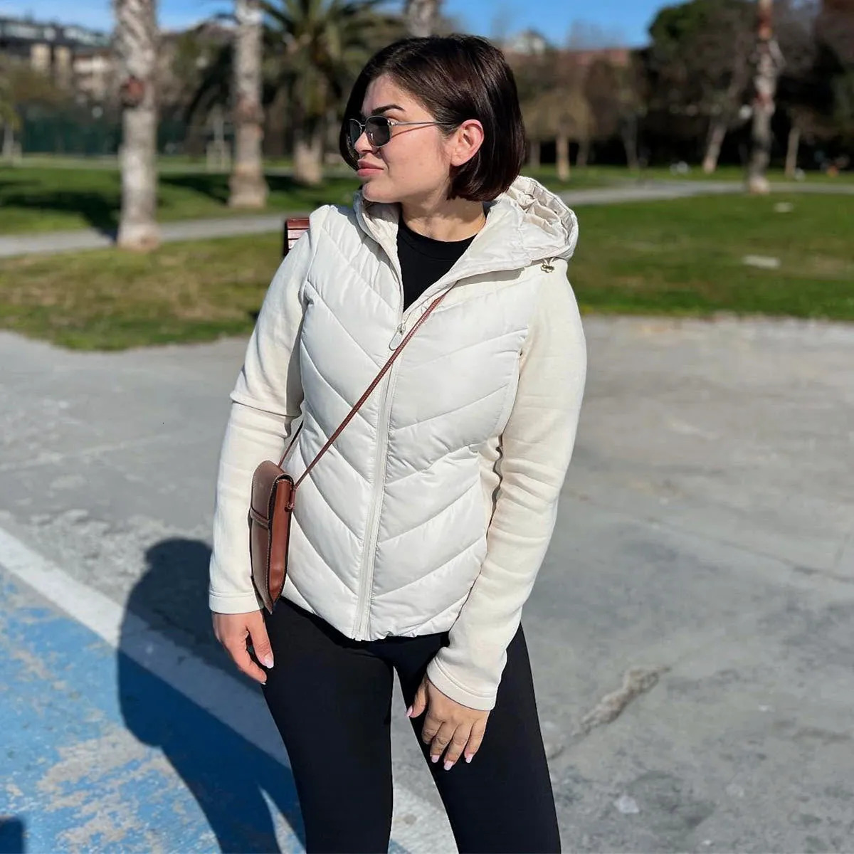 autumn and winter womens classic style versatile light and thin glue stitching slim hooded cotton jacket251201