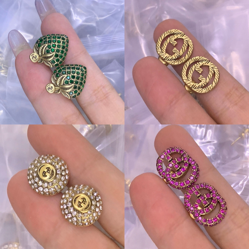 Designer Earromgs Marque Lettre Stud Vert Cristal Fraise Boucle D'oreille Célèbre Femmes Cuivre Boucle D'oreille Vente Chaude Styles De Noce Bijo
