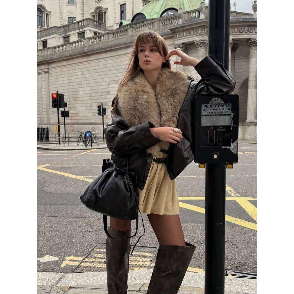 Fashion Fur Patchwork Leather Jacket Women Detachable Collar Double Breasted Waist Closed Coat Autumn Winter Lady Street Outwear