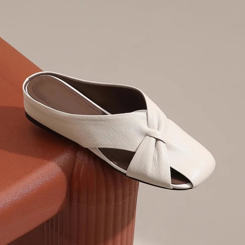 Anti-slip Summer Women Slippers Soft-soled Square Toe Square Toe Flat Sandals Comfortable Solid Color Ladies Mules 251201