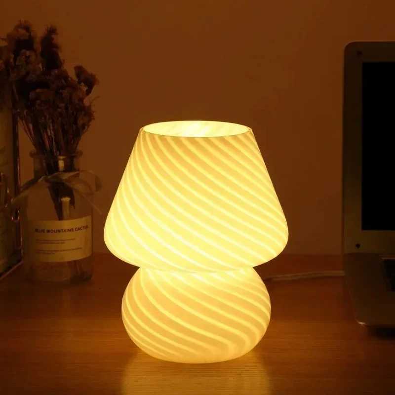 Américain rétro rayé verre LED lampe de Table salon étude Dimmable USB lampe de bureau chambre atmosphère décor éclairage de nuit M251205