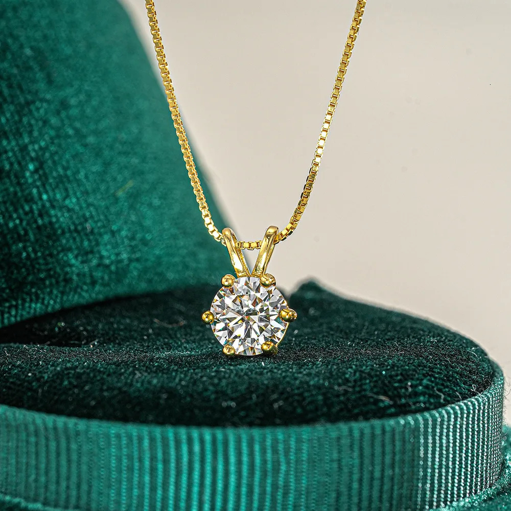 100 Real 18k Gold Womens Necklace D Color Diamond Pendant Square Bag Round 251203