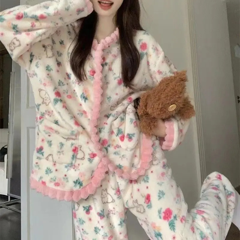 Pyjama en molleton de corail automne hiver imprimé épaissi en peluche vêtements de nuit Cardigan costume chaud doux Homewear manches longues pyja