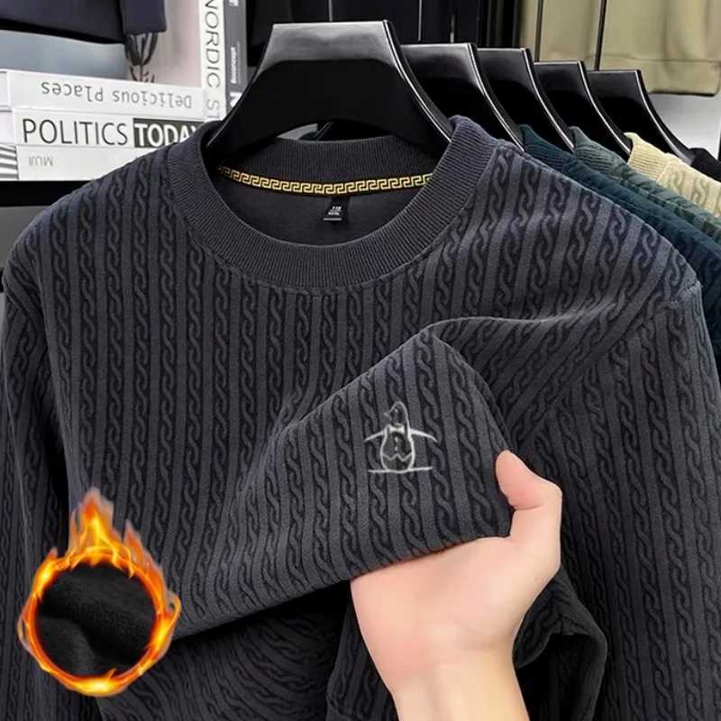 Mens Winter Fashion New 00 Merino Wool Exquisite Design Penguin Embroidery Round Neck Soft Knitted Warm Casual Sweater W251205