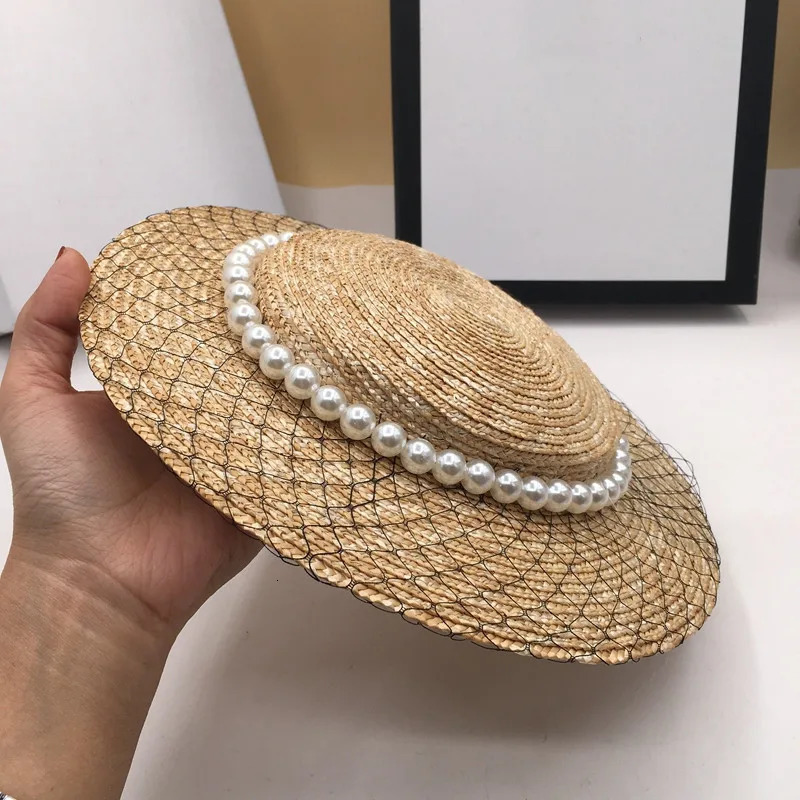 Paille dames perle maille décoration chapeaux de paille rétro plage pare-soleil femmes casquettes d'été gril mode élégante à large bord hat251201