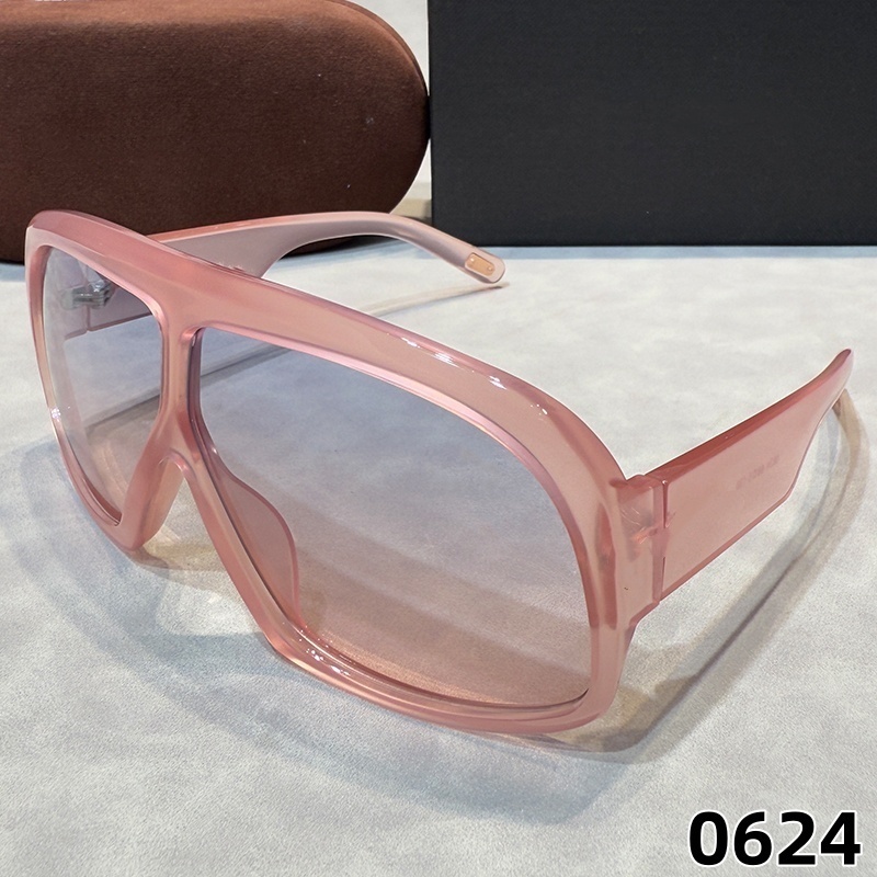 Mens Pilot Designer Sunglasses Outdoor Shades women fashion triangle logo luxury Oval Full Frame Sunshade mirror UV400 protection Glasses With box A