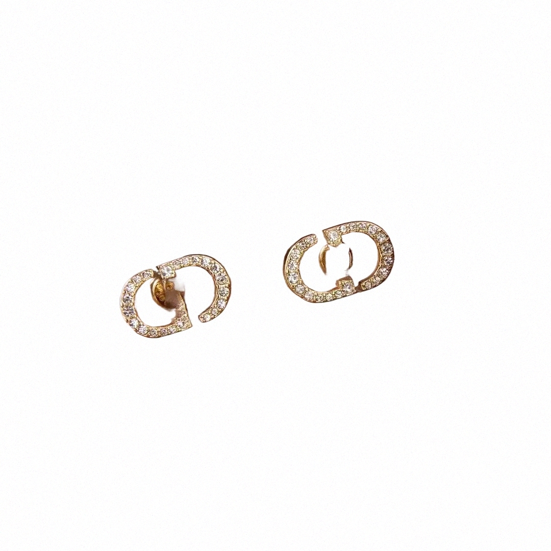 Boucles d'oreilles en diamant Boucles d'oreilles lettre d'or Boucles d'oreilles de créateur Lady en acier inoxydable Mode classique Tous les bijo