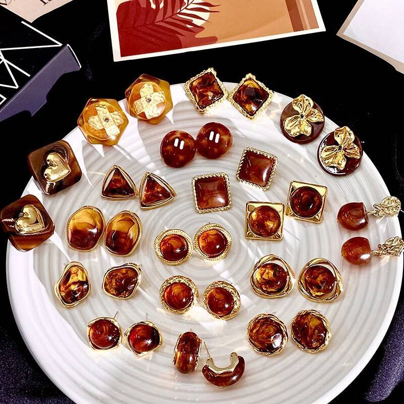 Vintage Fall & Winter Brown with Amber Resin Stone Crystal Caramel Color Women's Earrings Elegant Jewelry Maillard ddmythur