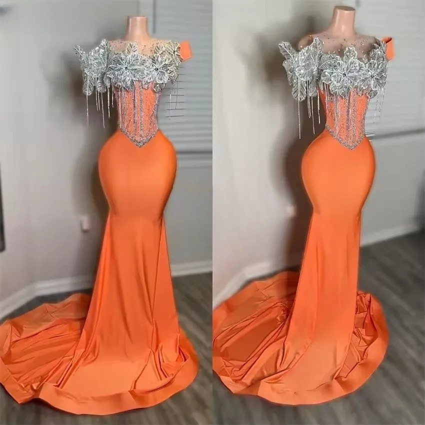 Glitter Arancione Sirena Vestito Da Promenade 2026 Perline di Cristallo Appliques Nappe Di Lusso Festa di Compleanno Abito Abiti robe de soiree mari