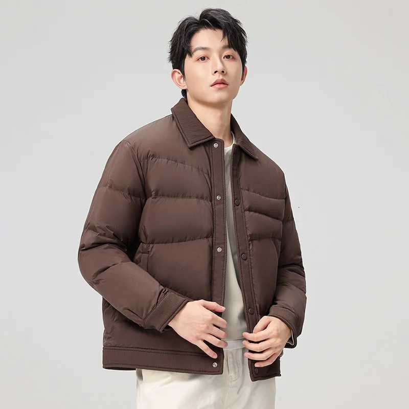2025 New Autumn and Winter Unisex Short Down Jacket Lapel Collar Loose Fit Thickened Warm Casual Style Puffer Coat M251205