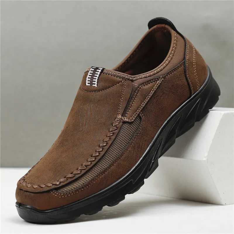 Leather Men Casual Shoes Lightweight Man Loafers Breathable Walking Running Shoes Fashion Slip on Comfortable Male Driving Shoes W251205
