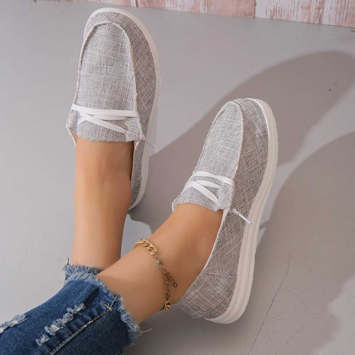 Chaussures de sport décontractées pour femmes chaussures plates légères et antidérapantes à lacets chaussures en denim d'extérieur W251205