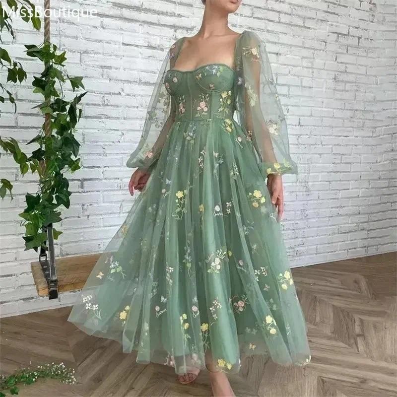 Nouvelle Fée Princesse Fleur Broderie Tulle Femmes Maxi Robe Sexy Col Carré Longue Manches Bouffantes Soirée Robes De Bal pour Fille Robes CPS201