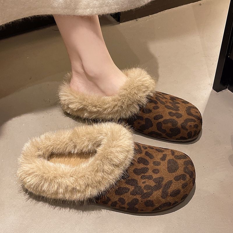 Gentle Elegance Round Toe Plush Slippers Winter Designer Edition Pair with Dresses to Elevate Your Style Plush Lined Cozy Cotton
