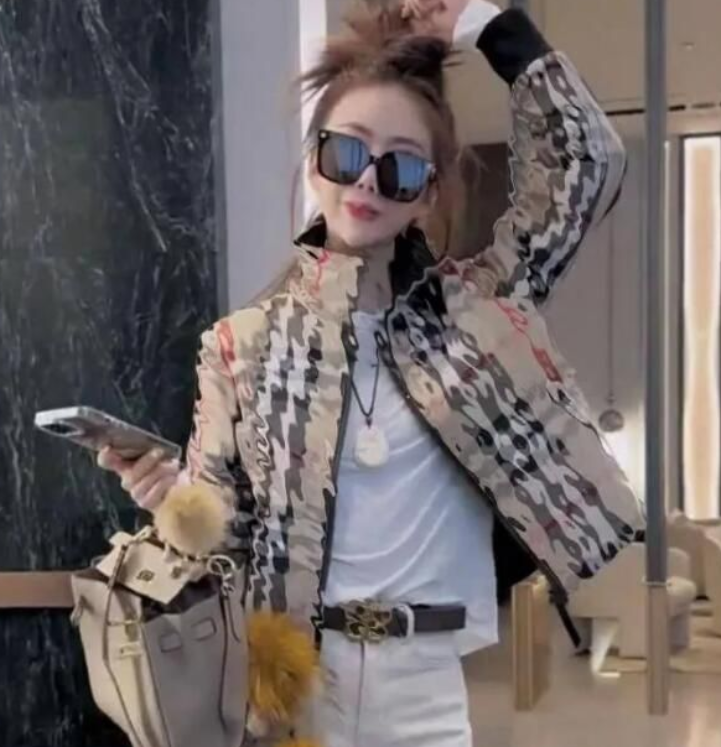 2026 veste à carreaux femmes concepteur de luxe à manches longues manteau court décontracté quotidien vestes à glissière