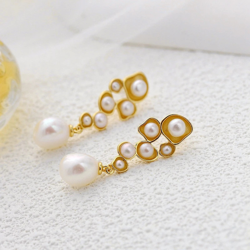 Fait à la main créatif plaqué or 18 carats boucle d'oreille à la mode incrusté de perles baroques naturelles femmes 925 boucles d'oreilles en arg