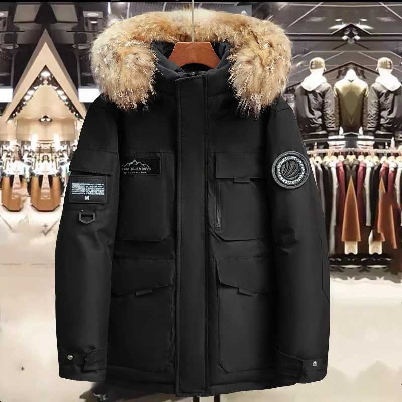 New Winter Mens Hooded Fur Collar Duck Down Coats Waterproof Coats Fashion Parkas Male Casual Warm Down Jackets M251205