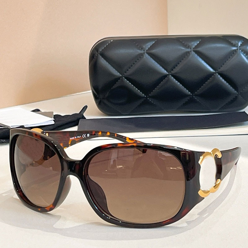 Retro oversized Women oval Sunglasses CH6014 Designer Womens Sunglasses frame metal letter hollow design UV400 protection top quality