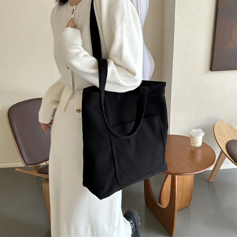 Corduroy Womens Shoulder Bags Large Capacity Buckle Handbags Fashion Casual Shopping Bag Commuting 251201