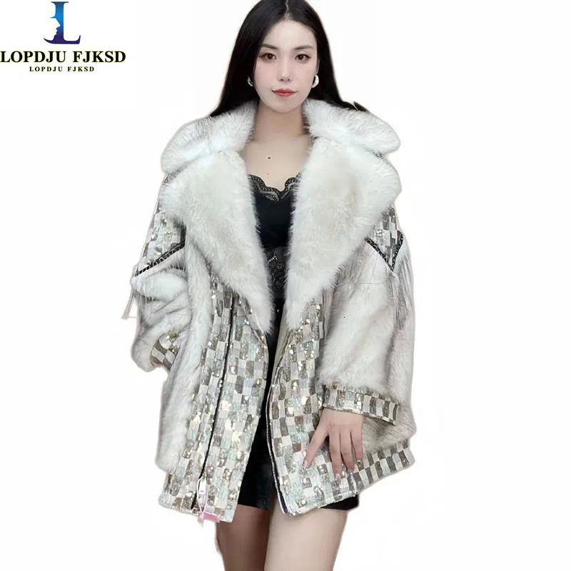 Womens Winter Faux Lamb Fur Coats Sequins Spliced Long Jacket Loose Thicken Warm Clothes High Quality Promotion 2023 251203
