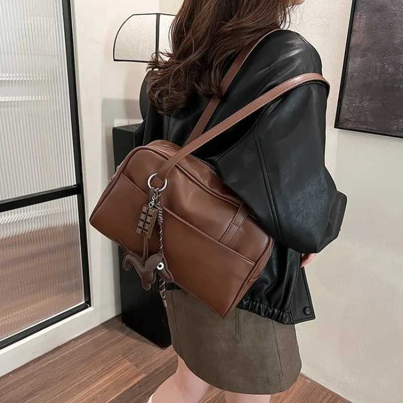 Japanese Women Shoulder Bag Female Tote Bag New in Pu Leather Large Vintage Fashion Korean Woman Handbag Square Luxury DesignerXJ251206