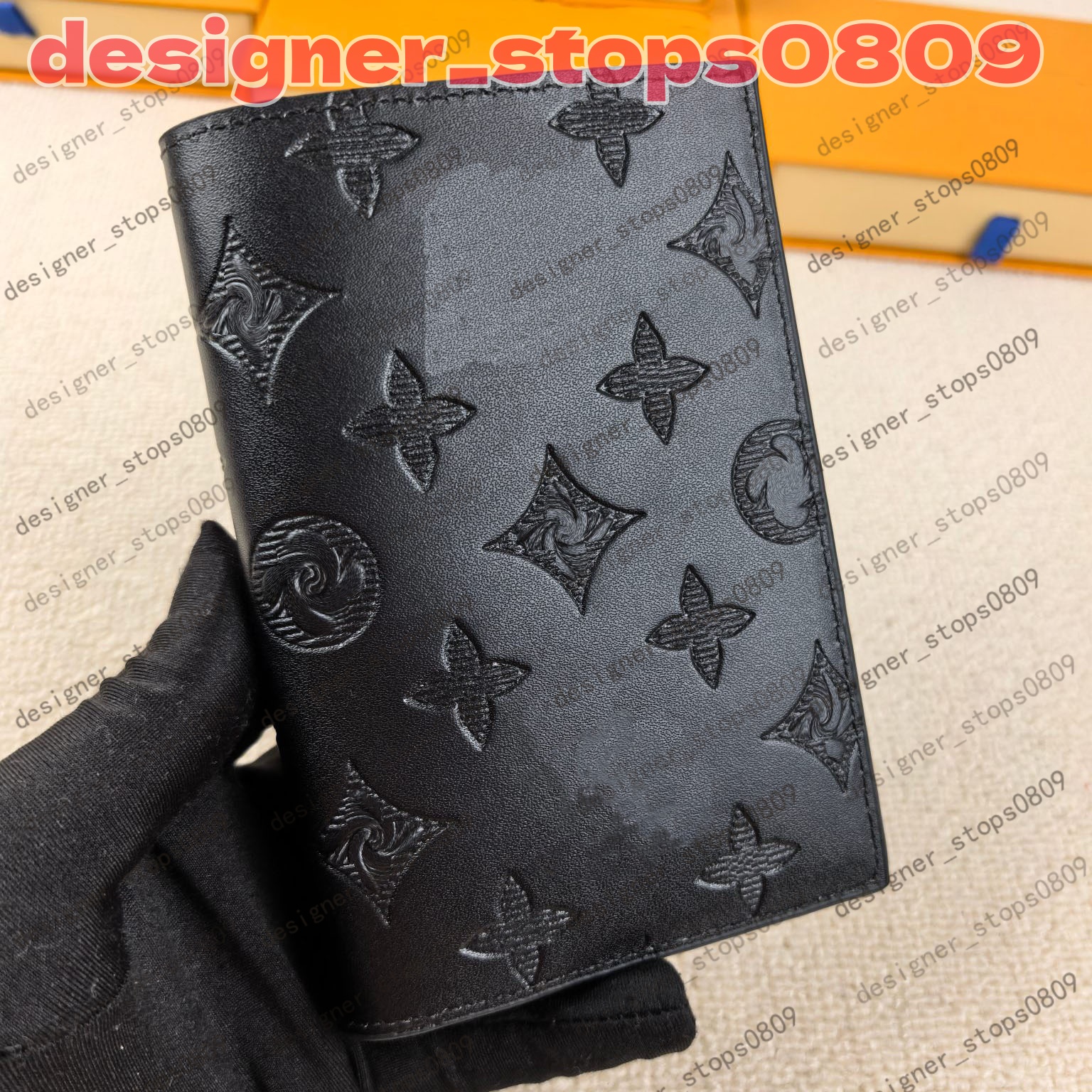 High quality classic designer card holder passport holder fashionable holder men s business passport wallet