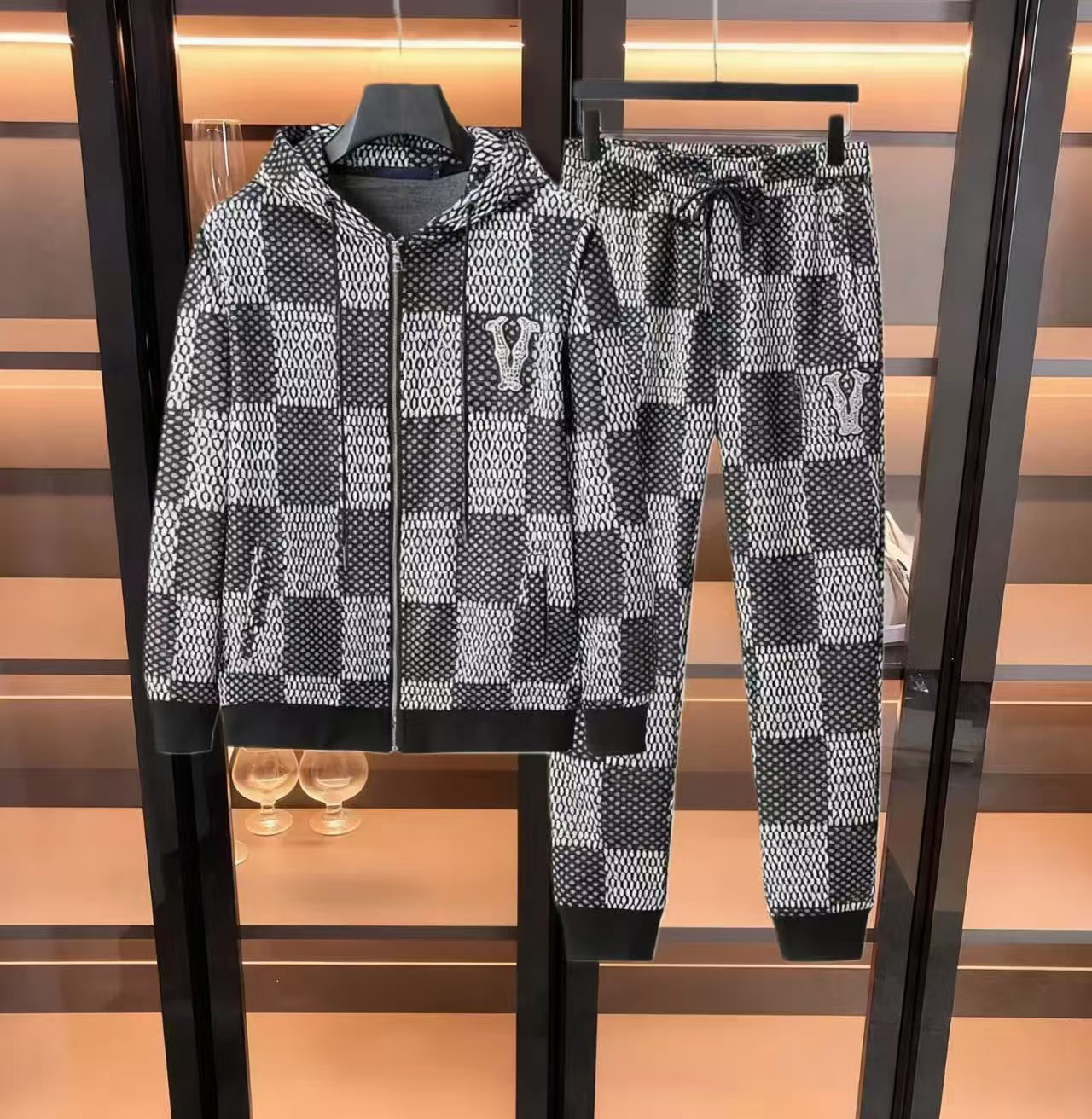 2026 Mens Designer Tracksuits Mens Luxury Fitness Sweatsuits Casual Man Clothes Outfits Pants cardigan zip jacket two piece jogging Suits M-XXXL