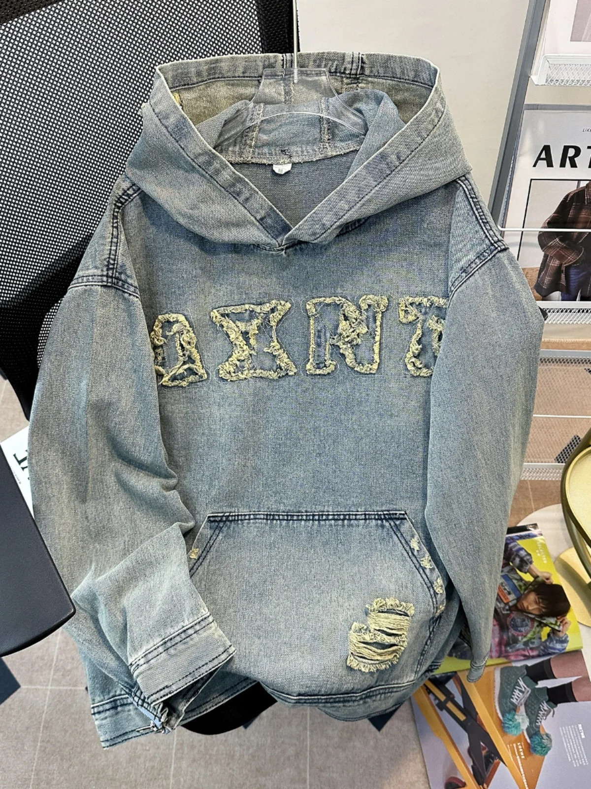 Mens Autumn HoodiesSweatshirts Letter Patchwork Denim Pullover Tops American Fashion Streetwear Ripped Hooded Jackets 251204