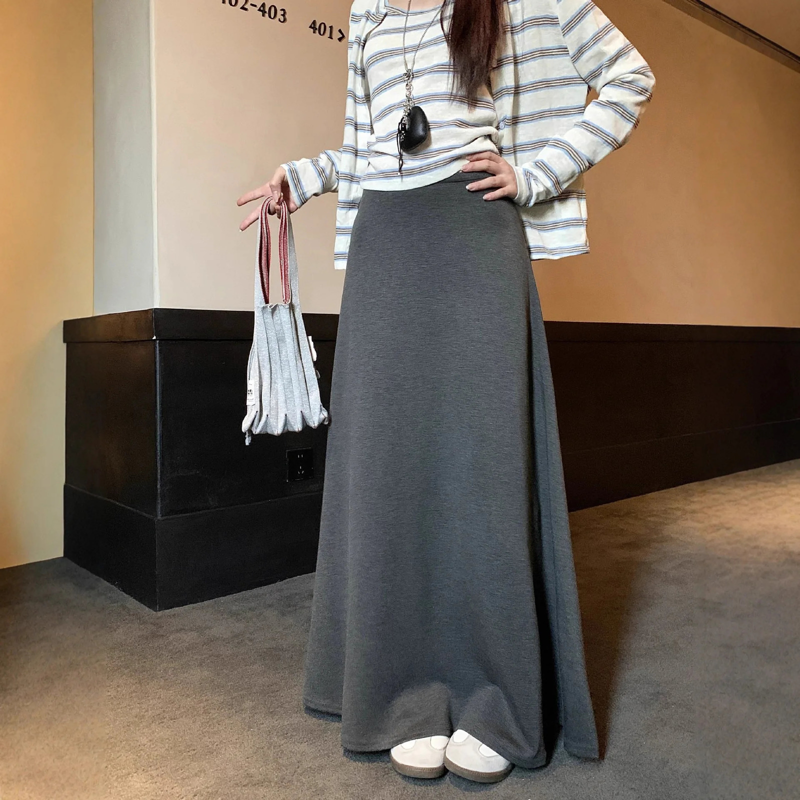 Grey A- Line Midi Skirt Womens Autumn Winter Casual Versatile Elastic Waist Bell Bottom Long Umbrella Skirt Comfortable C251201