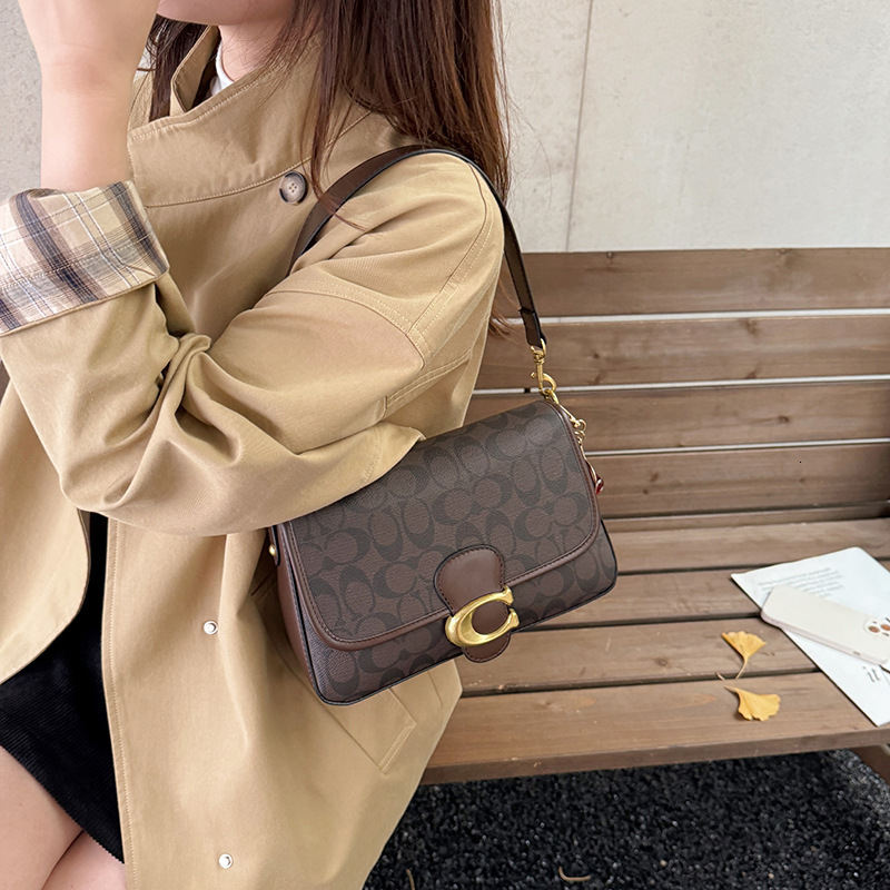 Commerce extérieur vente chaude Koujia nouveau sac sous les bras imprimé sac à bandoulière unique épaule rabat mode rétro polyvalent sac pour fem