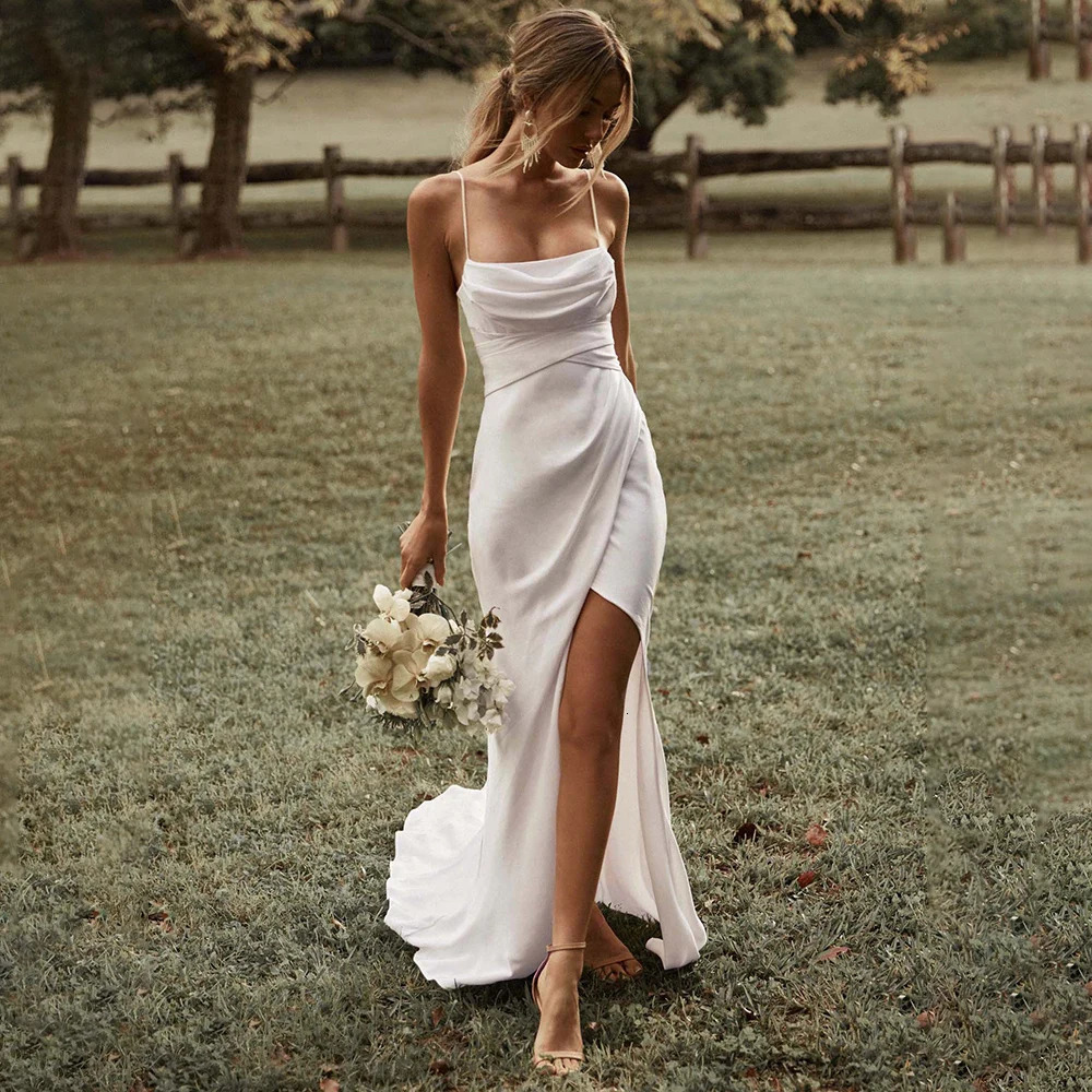 Personnalisé Simple Sirène Robe De Mariée Blanche Bretelles Spaghetti Haute Fente Satin Dos Nu Plaine Robe De Mariée Balayage Train Robes 251128