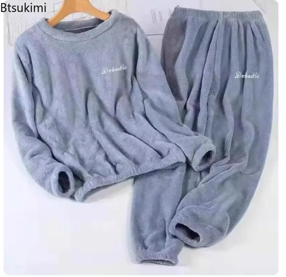 Automne Hiver Couple Pyjamas Ensembles Casual Chaud Flanelle Pyjamas Lâche O-cou TopsPants Hommes et Femmes Vêtements De Nuit Deux Pièces Ensembl