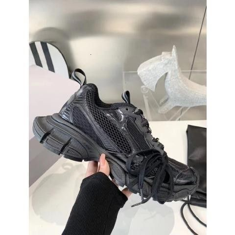 2025 New Fashionable Men's and Women's Shoes Four Seasons Thick soled Increased Mesh Designer Sports and Leisure Couple Shoes
