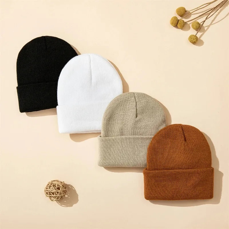 1pc Solid Color Unisex Beanie HatVersatile Outdoor Autumn and Winter Casual Warm CapSuitable for ChristmasSking 251203