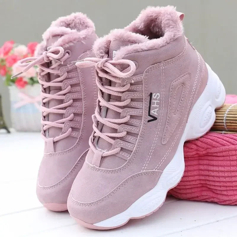 Chaussures en coton 2025 chaussures de sport en velours d'hiver chaussures décontractées à fond épais et chaud chaussures d'étudiant polyvalentes