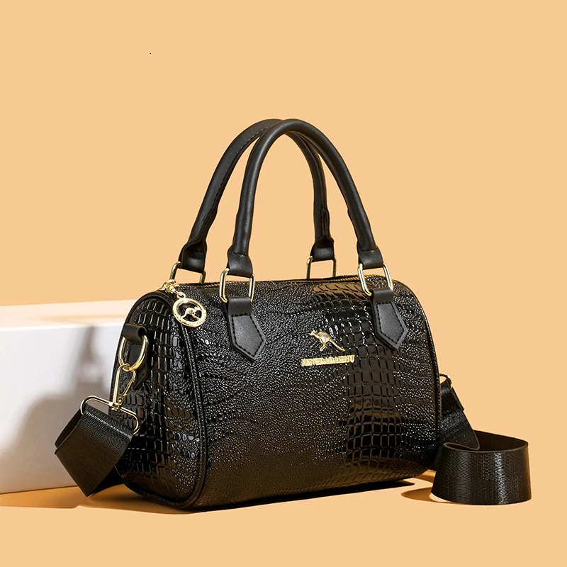 Small Handbag Womens Fashion Shoulder Crossbody Bag Solid Color Black251203