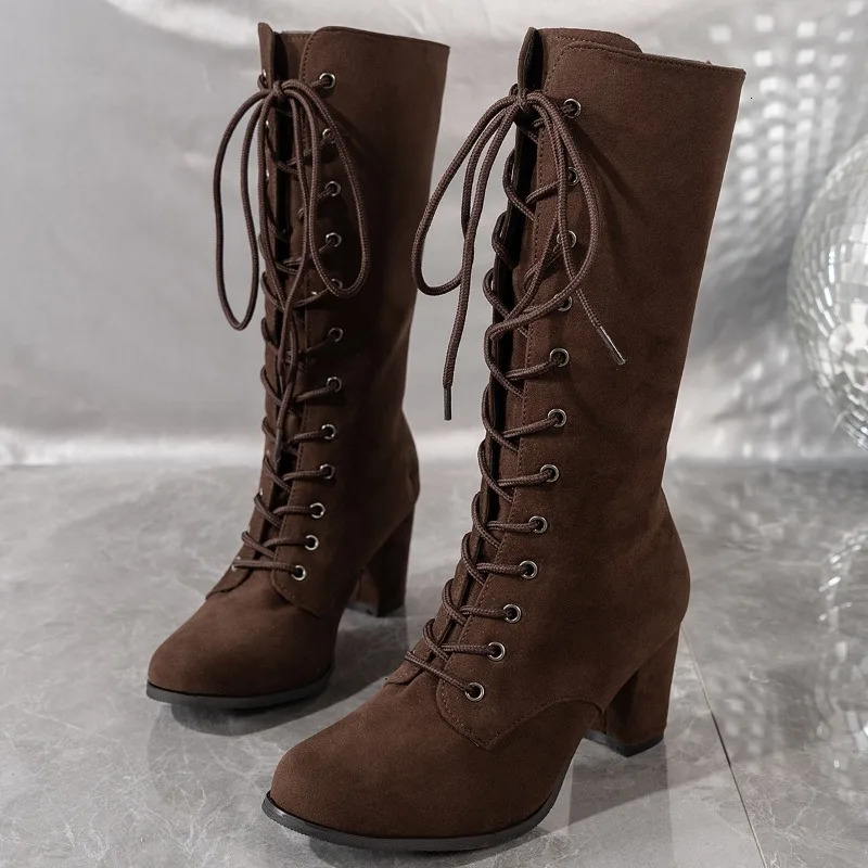 Chaussures d'hiver à talons grossiers pour femmes, bottes hautes à tête ronde, laçage croisé sur le devant, antidérapantes, résistantes à l'usure