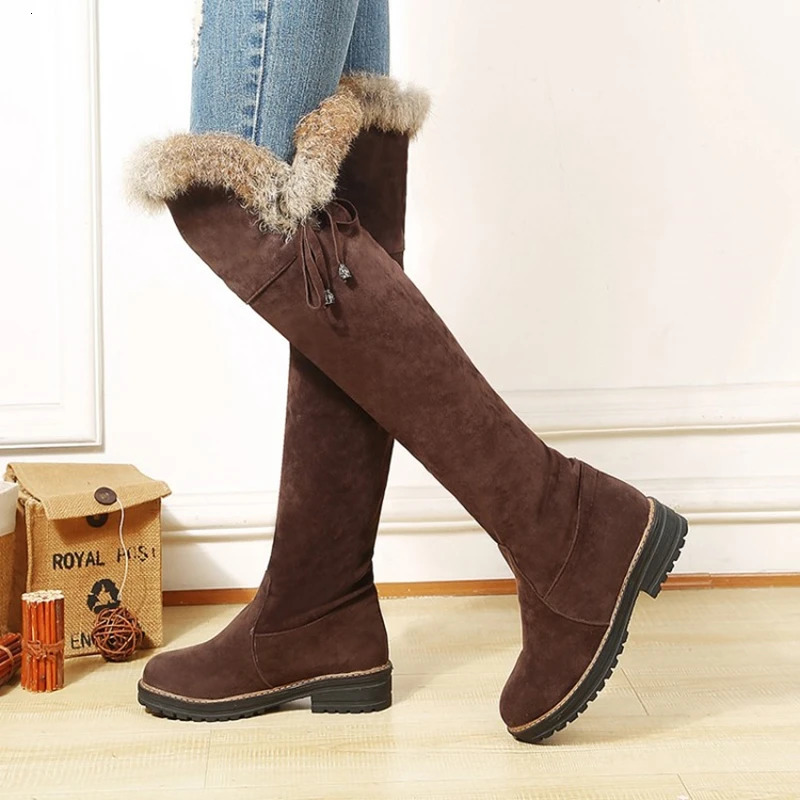 Bottes de neige chaudes femmes chaussures d'hiver fourrure chaude en peluche sur le genou botte haute dames décontracté talons bas en caoutchouc