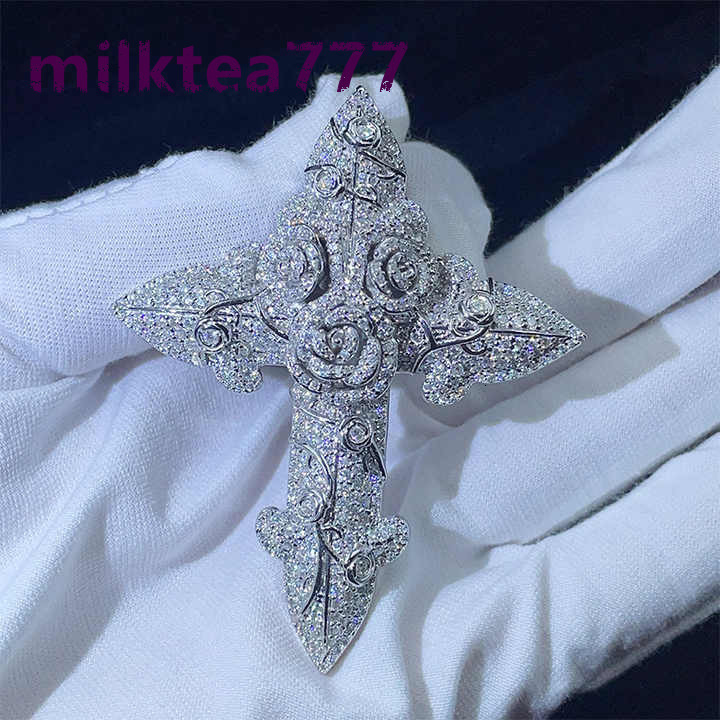 Iced Out Hip Hop Custom Moissanite Silver Cross Pendant for Men with 925 Silver Chain Fashion Cross Jewelry Gift Free Shipping