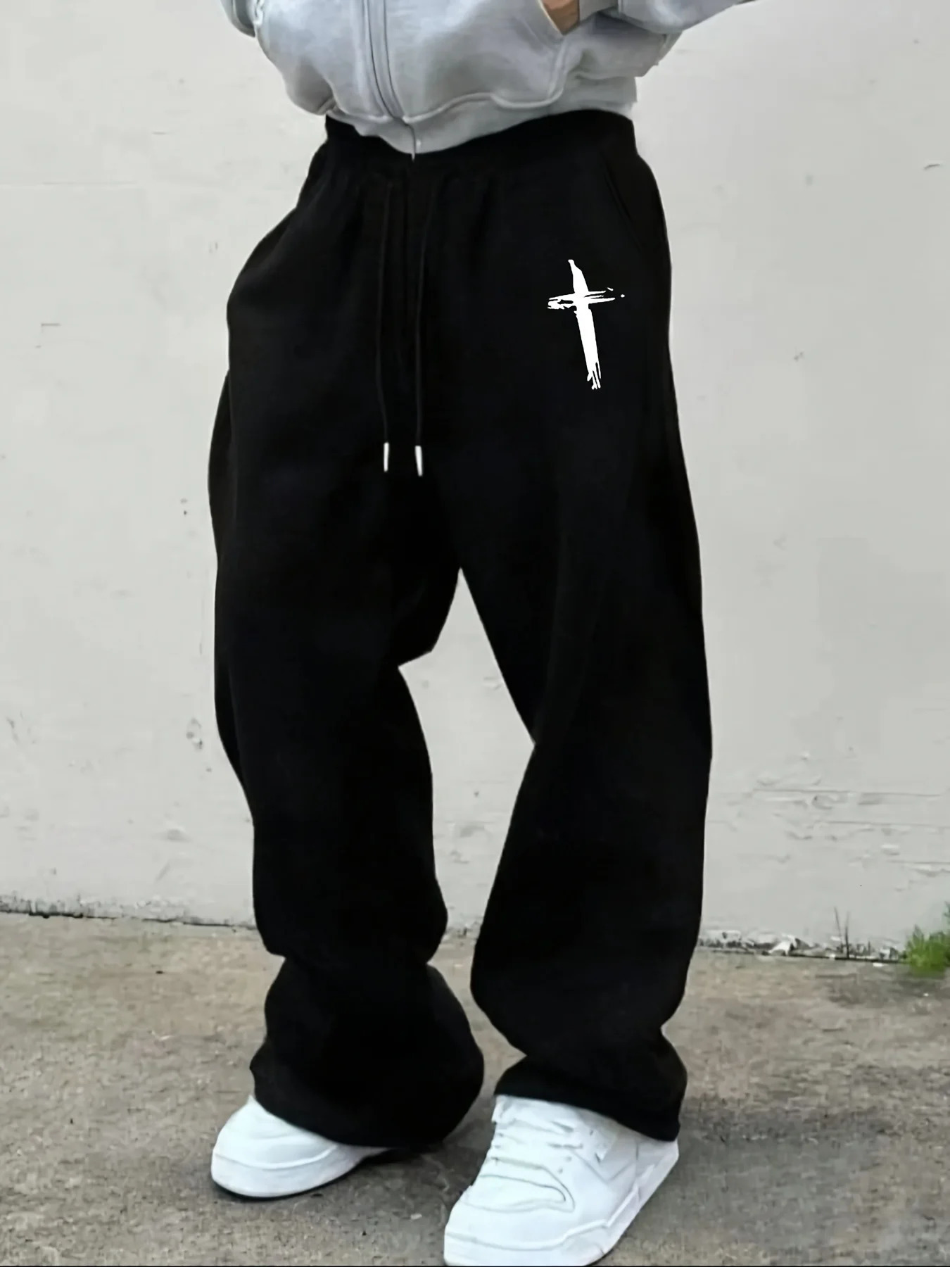Pantalon de jogging noir pour hommes simple imprimé croix blanche pantalon de survêtement décontracté taille élastique pantalon à cordon adapté à