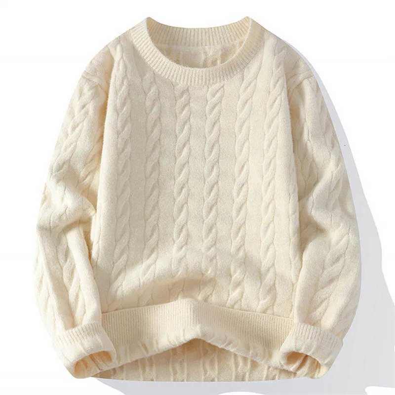 Automne hiver pull à col rond hommes couleur unie trou mode pulls tricotés hommes jeune vitalité décontracté pulls en tricot lâche M251206