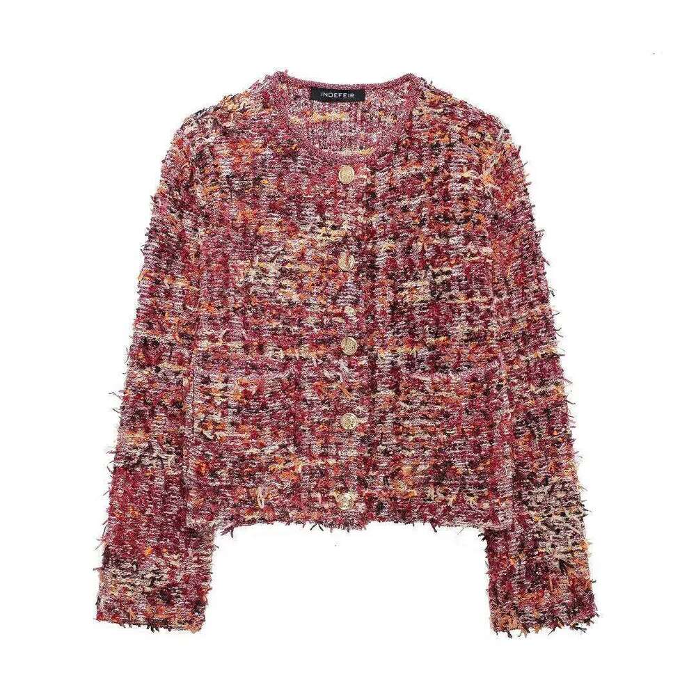 Vêtements de créateurs automne et hiver nouveau petit style parfumé doux texture lâche simple boutonnage multicolore tricoté cardigan manteau fem